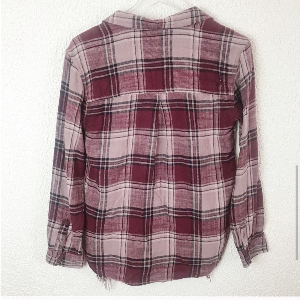 AE | PLAID TOP - Picture 3 of 7